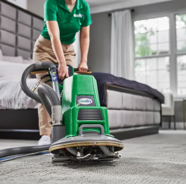 2021-10Chem-Dry-037 Professional carpet cleaning machine used to remove mold and deep-set contaminants from carpet.